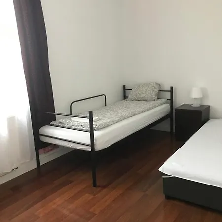 Good Night Guest house *