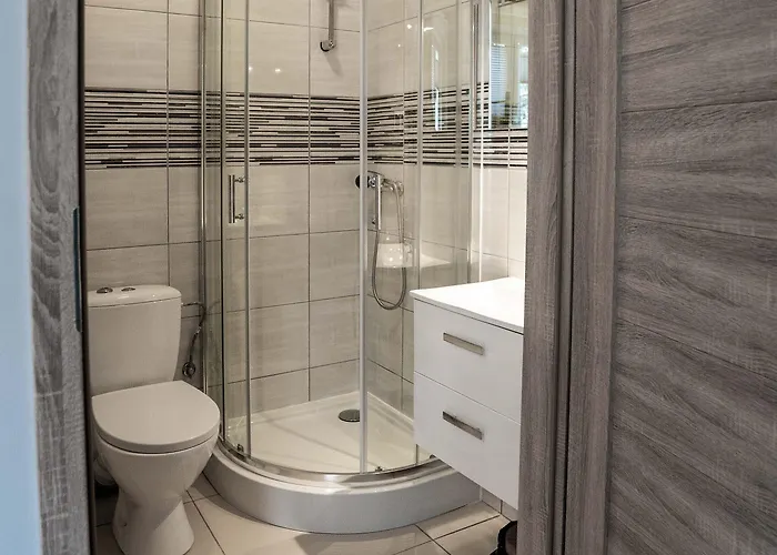 Good Night بيت ضيافة وارسو