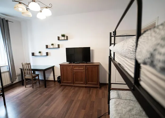 بيت ضيافة Good Night وارسو